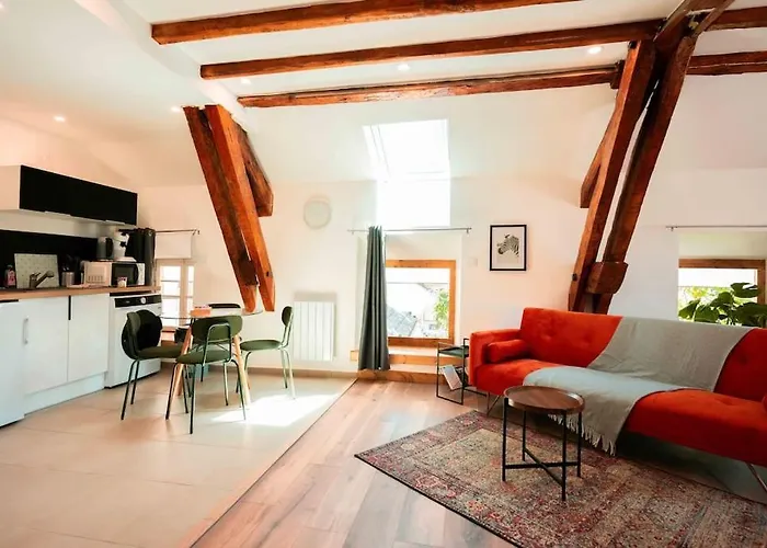 6 Centre Avec Parking 엑스레뱅